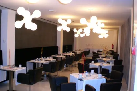 Ikonik Lex in L'hospitalet De Llobregat — foto 24
