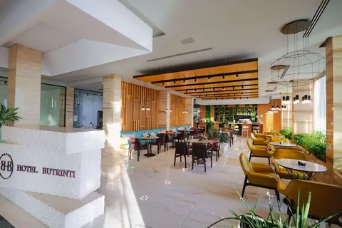 Butrinti Hotel in Sarandë — foto 7