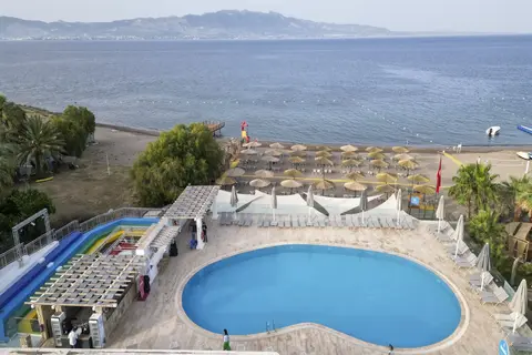 Charm Beach Hotel in Bodrum — foto 3