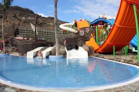 Hotel LIVVO Lago Taurito in Mogán — foto 4