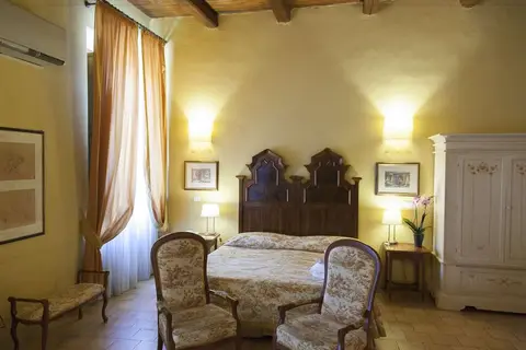 Palazzo Guiderocchi in Ascoli Piceno — foto 11