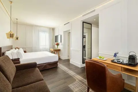 H10 Montcada in Barcelona — foto 22