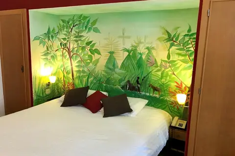 Le Windsor, Jungle Art Hotel in Nice, foto 2