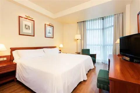 Hotel Zentral Gijón Rey Pelayo in Gijon — foto 18