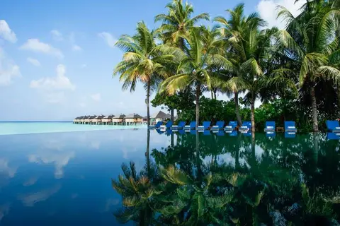 Sun Siyam Iru Fushi in Sun Siyam Iru Fushi Family Pool — foto 13