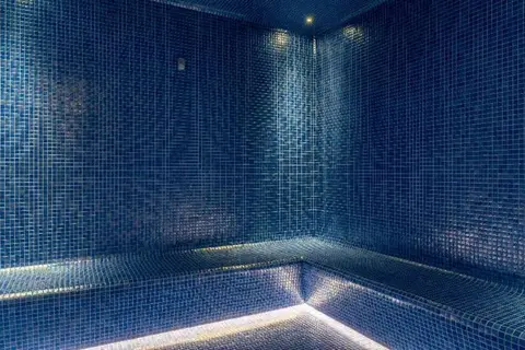 Al Khoory Courtyard Hotel in Dubai — foto 16