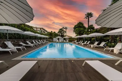 Hotel Villa Paradiso in Meina — foto 2