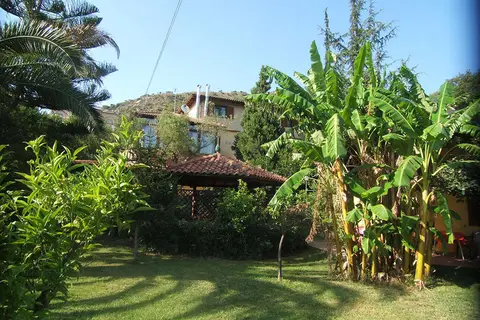 Agriturismo Valle Alcantara in Motta Camastra — foto 3