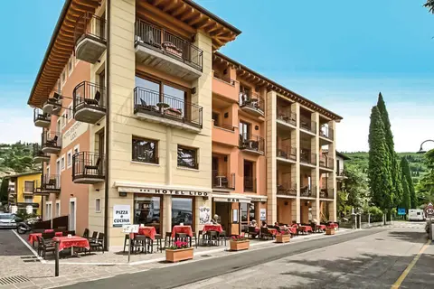 Hotel Lido Torri del Benaco in Torri del Benaco — foto 8