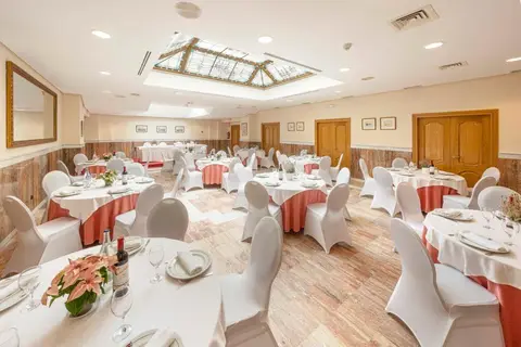 Hotel Miranda & Suizo in San Lorenzo de El Escorial — foto 10