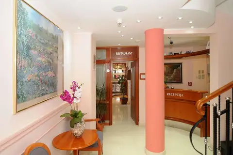 Hotel Rosina in Makarska — foto 13
