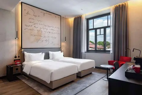 Radisson Red Tbilisi in Tbilisi — foto 17
