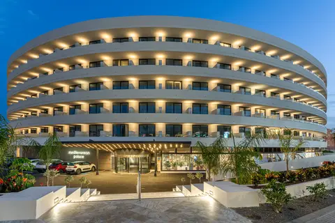 Hotel Mediterranean Palace in Arona — foto 28