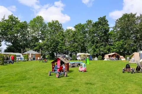 Vodatent Boerderijcamping de Hinde in Dronten — foto 3
