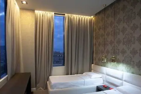 La Boheme Hotel in Tirana — foto 2