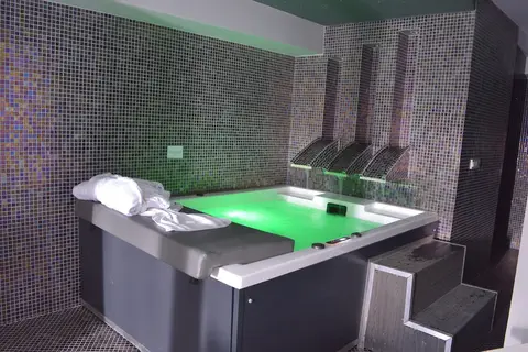Anagenessis Suites & Spa Resort in Kalamaki, foto 28