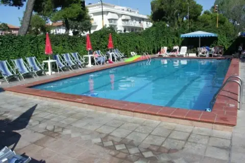Hotel D'Annunzio in Rome