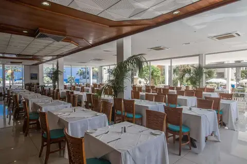 Tsokkos Protaras Beach Hotel in Paralimni, foto 8