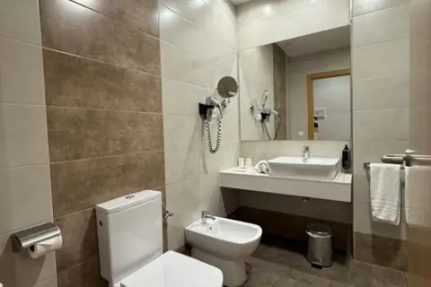 Hotel Balneario De Graena in Cortes Y Graena — foto 17