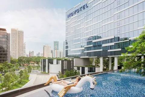 Novotel Singapore on Stevens in Singapore — foto 24