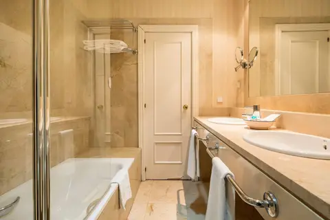 Hotel ILUNION Alcora Sevilla in San Juan de Aznalfarache — foto 3
