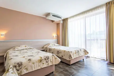 Hotel Longosa in Несебър — foto 14