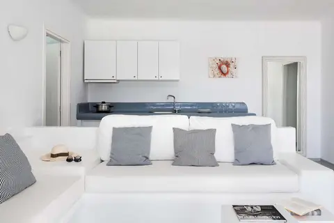Casa Del Mar Mykonos Seaside Resort in Agios Ioannis Diakoftis, foto 4
