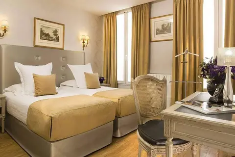 Hotel Plaza Elysees in Parijs, foto 3