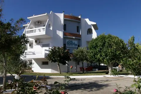 Megim Hotel in Παλαιόχωρα — foto 8