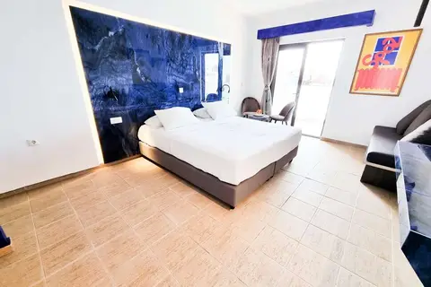 Penelope Hotel in Ιαλυσός — foto 3
