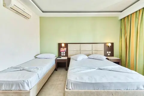 Majestic Hotel & Spa in Laganas — foto 13