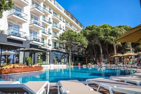 VM Resort & Spa in Golem — foto 21