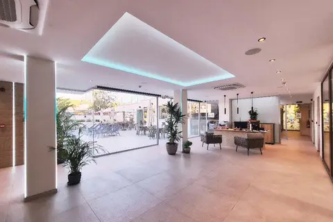 Ponent Apartamentos in Peguera — foto 23