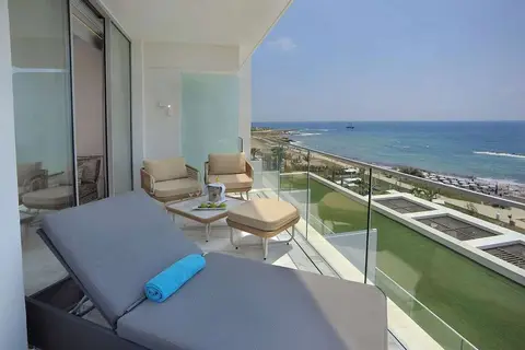 Amavi MadeForTwo Hotels in Paphos — foto 12