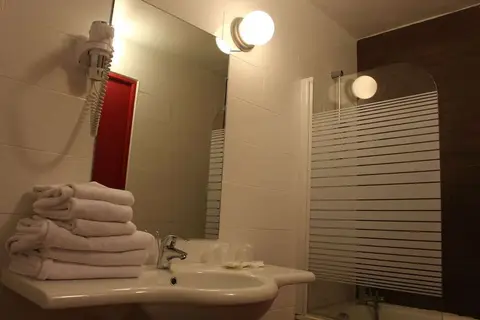 Euro Hotel Paris Creteil in Créteil, foto 19