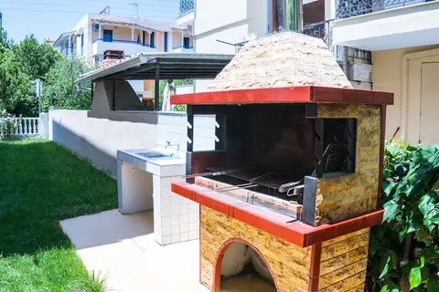 Milonas House Apartments in Διονυσίου — foto 25