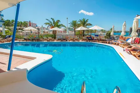 OKU Ibiza in Sant Antoni de Portmany — foto 4