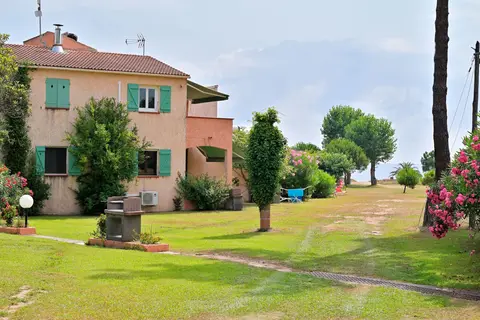 Vakantiepark Pinea Mare in Poggio-Mezzana — foto 9