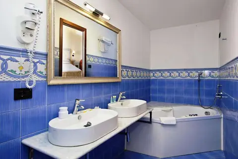 Hotel Punta Campanella Resort & Spa in Massa Lubrense — foto 12