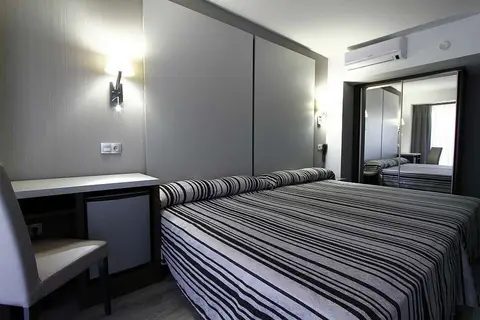 Summer Hotel in Calella — foto 14