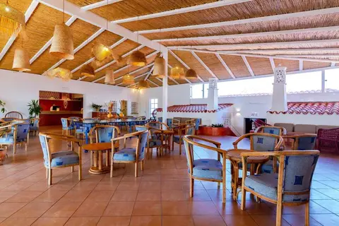 Monica Isabel Beach Club in Albufeira — foto 9