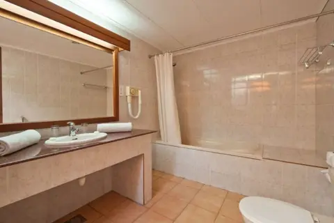 Eriyadu Island Resort in Eri Maldives — foto 19