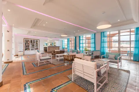 Hotel De L Esterel in Saint-Raphaël — foto 7