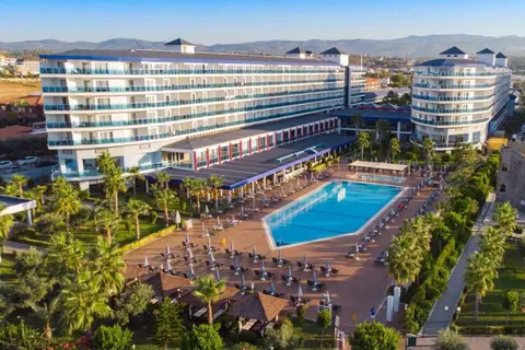 Eftalia Marin in Alanya — foto 30