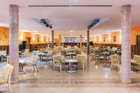 Grand Muthu Golf Plaza Hotel & Spa in San Miguel de Abona — foto 17