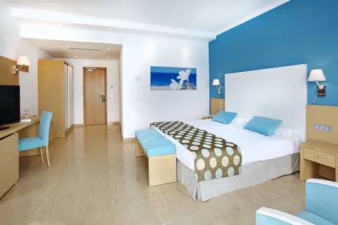 Universal Hotel Marques in Colònia de Sant Jordi — foto 18
