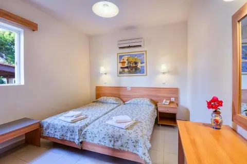 Matina Pefkos ApartHotel in Πεύκοι — foto 11