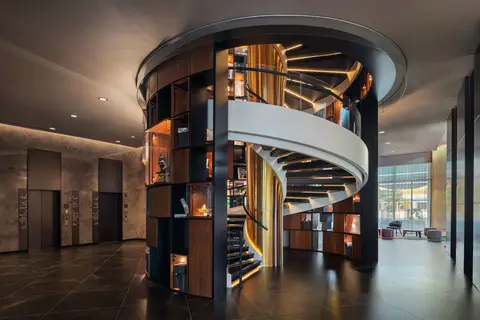 The WB Abu Dhabi, Curio Collection by Hilton in أبو ظبي
