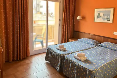 BLUESEA Copacabana in Lloret de Mar — foto 29