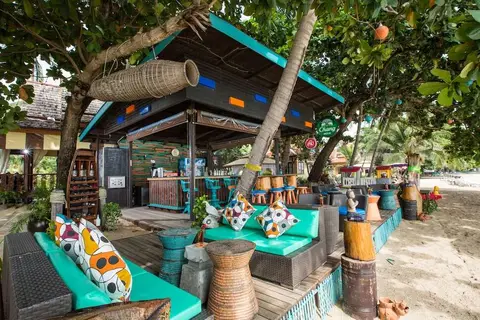 The Fair House Beach Resort in บ้านเฉวงน้อย — foto 3